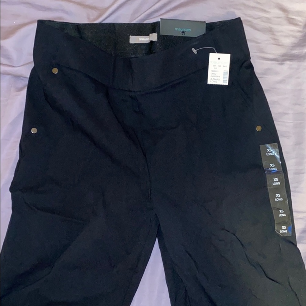 NWT Maurices Black Pull on Skinny Ankle. Size XS